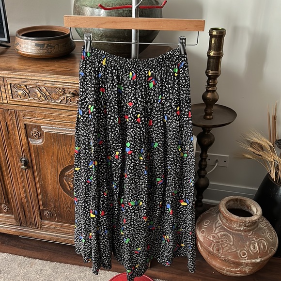 Vintage Dresses & Skirts - VINTAGE Midi Skirt Elastic Waist Yoke Confetti